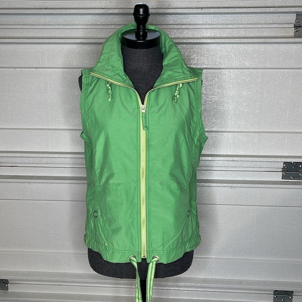 Columbia Vest Women's Medium Green Full Zip Drawstring Waist Pockets High Neck
